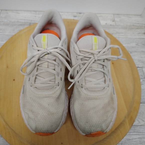 Nike Revolution 5 Running Shoes Athletic Comfort BQ3207-007 White Women Size 7.5 - Picture 5 of 17